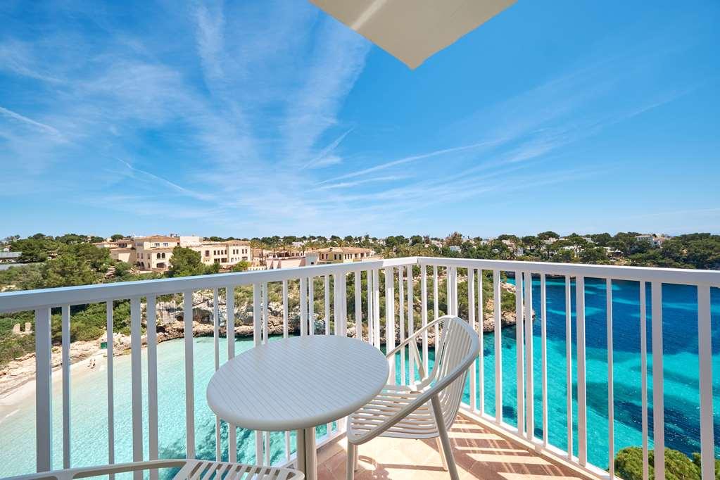 Barcel Ponent Playa Hotel Cala d'Or  Exterior photo